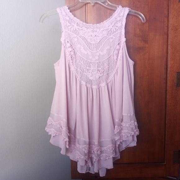 Altar'd State Tops - 💕Alterd State lace blouse💕